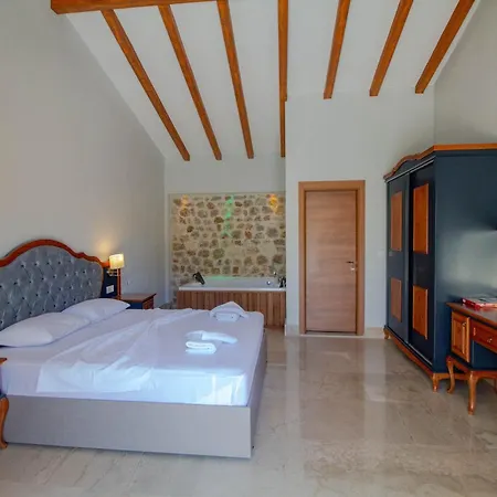 Tlos Deluxe 3+1 ,özel Havuzlu, Fethiye