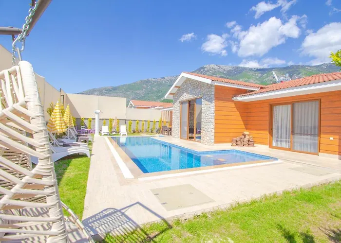 Villa Tlos Deluxe 3+1 ,oezel Havuzlu,